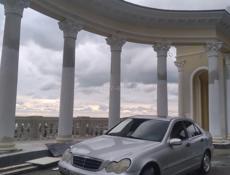 Mercedes-Benz C-Класс