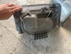 Продам фары на мерседес 124