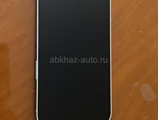 Продаю iphone 13