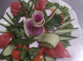 Для кафе ищем повара две женщины для кухни и для выпечки