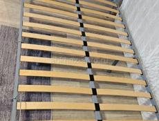 Продам кровать 120*200 с матрасом