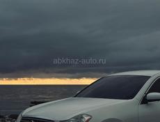 Nissan fuga