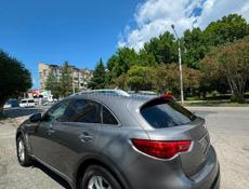 Infiniti FX