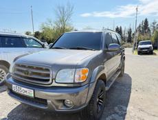 Toyota Sequoia