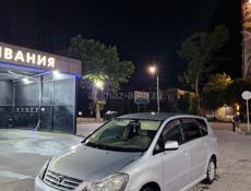 Toyota Ipsum