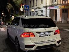 Mercedes-Benz ML