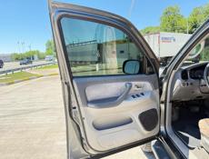 Toyota Sequoia