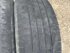 Продаю 4 шины R19 235/55