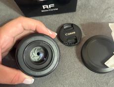 Объектив Canon RF 50mm f/1.8 STM (для беззеркалок)