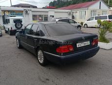 Mercedes-Benz E-Класс