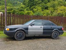 Audi 80