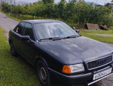 Audi 80