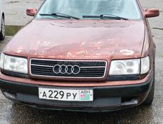 Audi 100