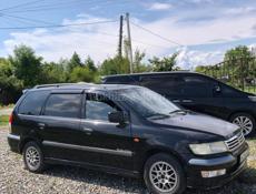 Mitsubishi Space Wagon