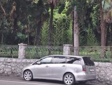 Mitsubishi Grandis