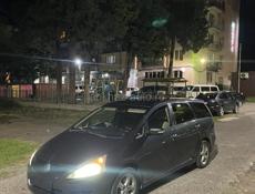 Mitsubishi Grandis