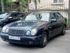 Mercedes-Benz E-Класс