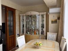 Продам 3-комнатную квартиру в центре Сухума