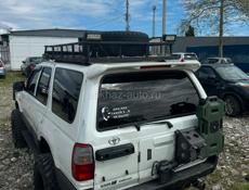 Toyota Hilux Surf