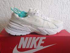 Кроссовки Nike x V2K Run женские, оригинал