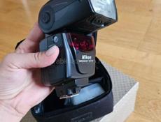 Вспышка Nikon SB 700
