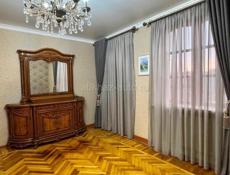 2 - К. КВАРТИРА В ЦЕНТРЕ СУХУМА У ФОНТАНА