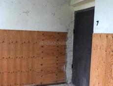 Продаю 2-х комнатную квартиру, 65 квадратных метров, микрорайон Городок Порт