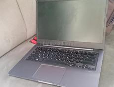 Ноутбук ASUS