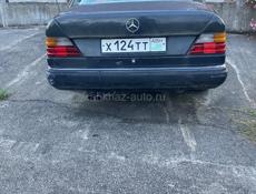 Mercedes-Benz 124