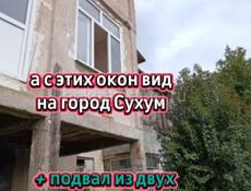Квартира с участком и видом на Сухум. 