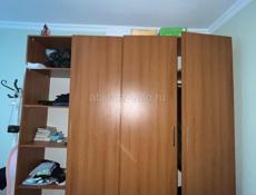 Продается шифоньер 4 дверный большой