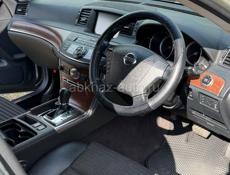 Nissan fuga