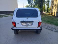 ВАЗ 2121