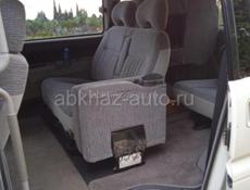 Mitsubishi L 400