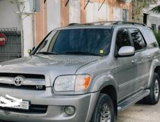 Toyota Sequoia