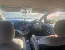 Mitsubishi Grandis