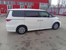 Honda Еlysion