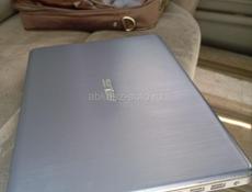Ноутбук Asus