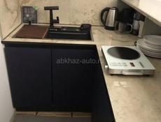Сдам на долгий срок  квартиру в центреулКагония -80 т р месяц