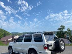 Nissan Armada