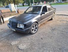 Mercedes-Benz 124