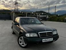 Mercedes-Benz C-Класс