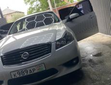 Nissan fuga
