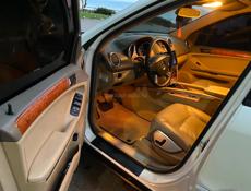 Mercedes-Benz ML