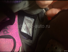 Баскетбольные кроссовки р40