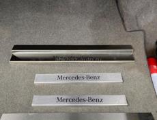 Mercedes-Benz 124