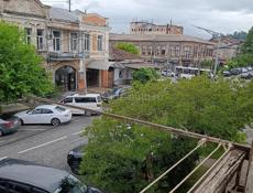 2 кв у моря в центре Сухума. 