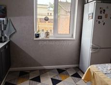 2 кв у моря в центре Сухума. 