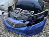 Honda Fit бампера и много других запчастей 