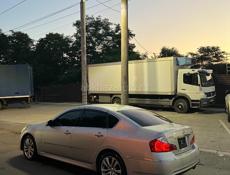 Nissan fuga